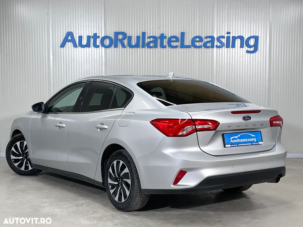 Ford Focus 1.0 EcoBoost Titanium - 5