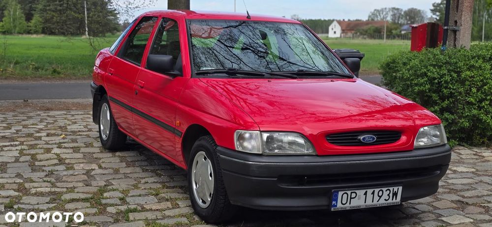 Ford Escort - 9