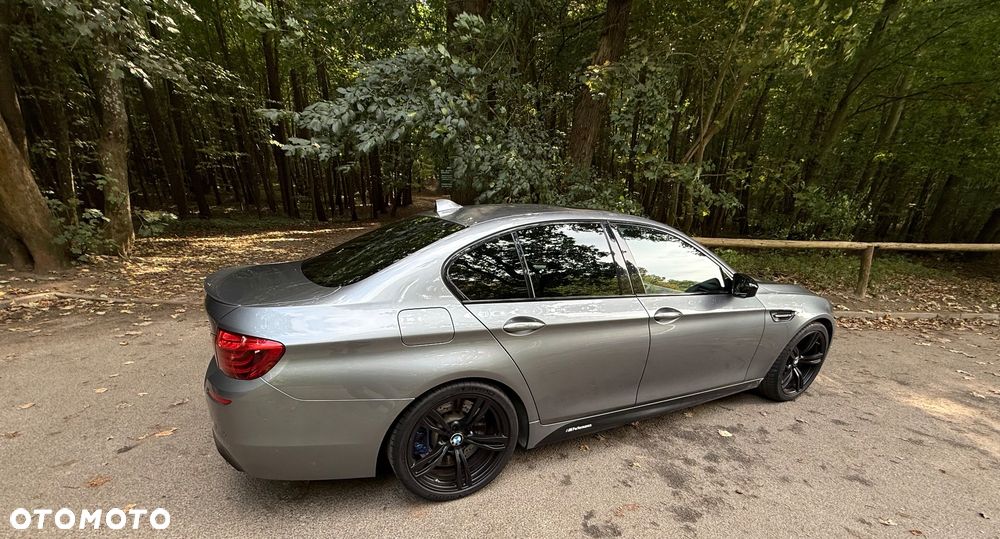 BMW M5 Standard - 26