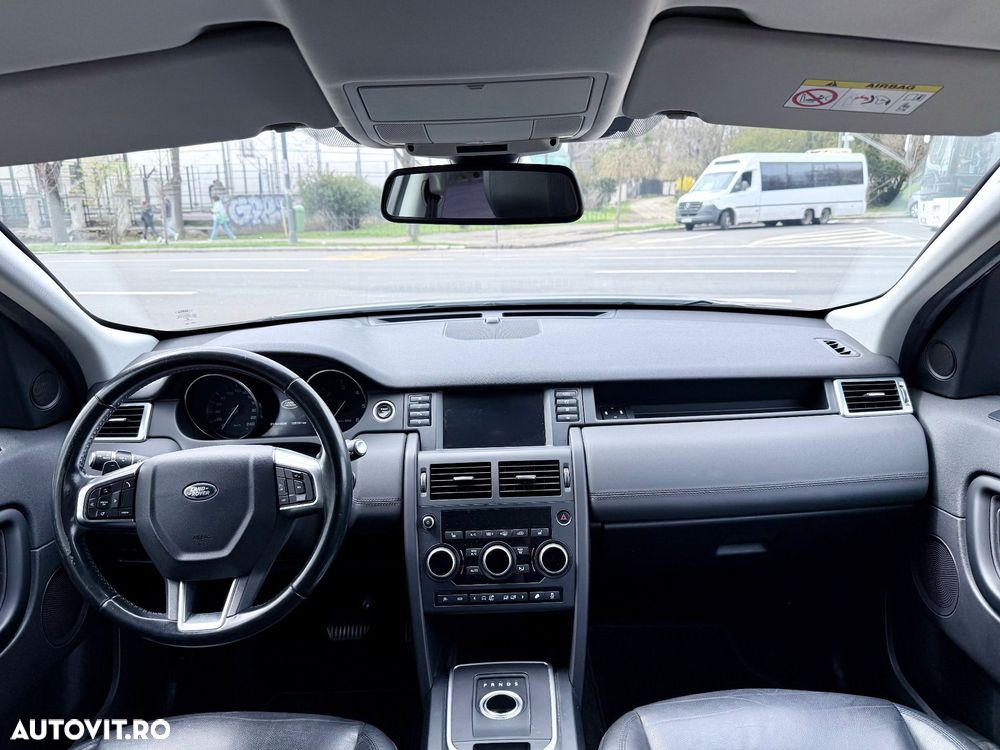 Land Rover Discovery Sport - 16