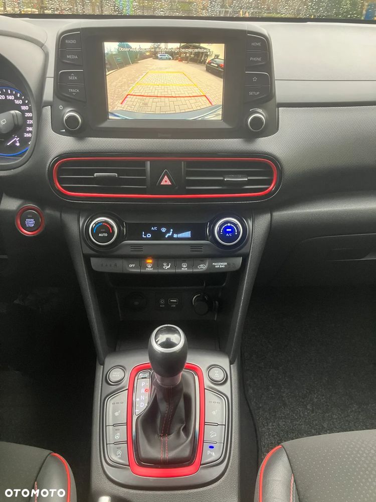 Hyundai Kona - 10