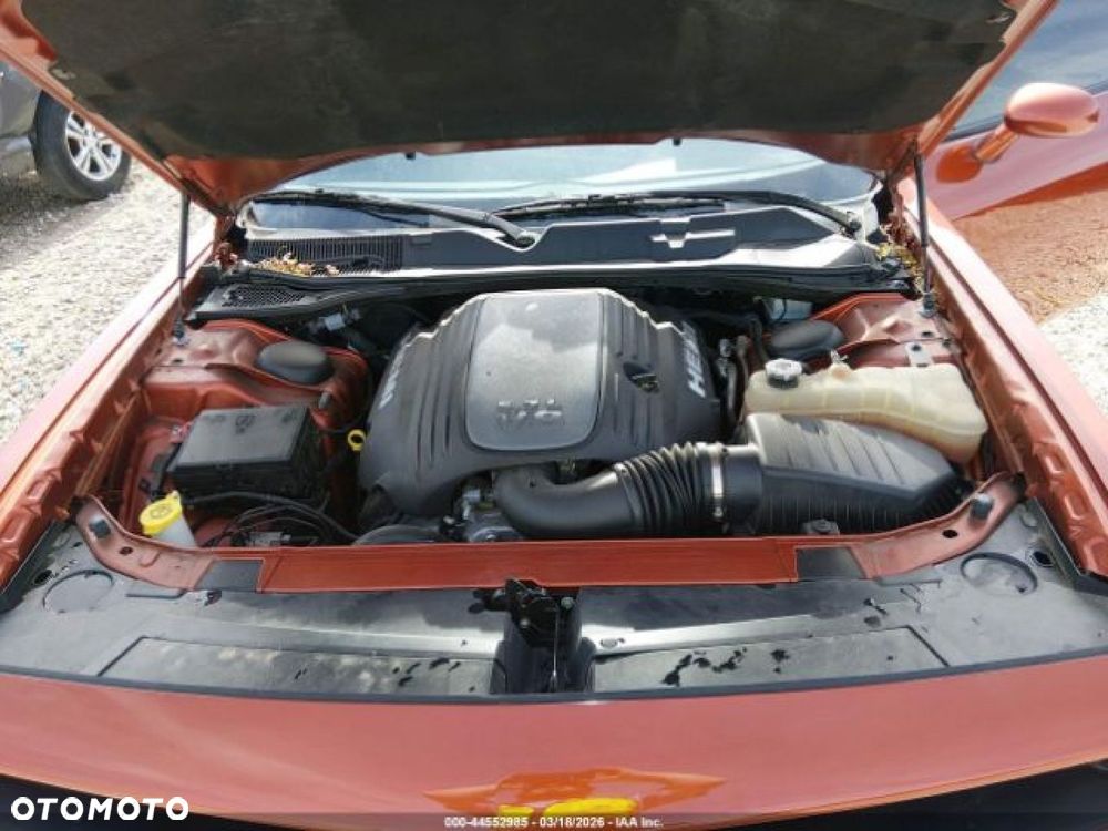 Dodge Challenger - 9