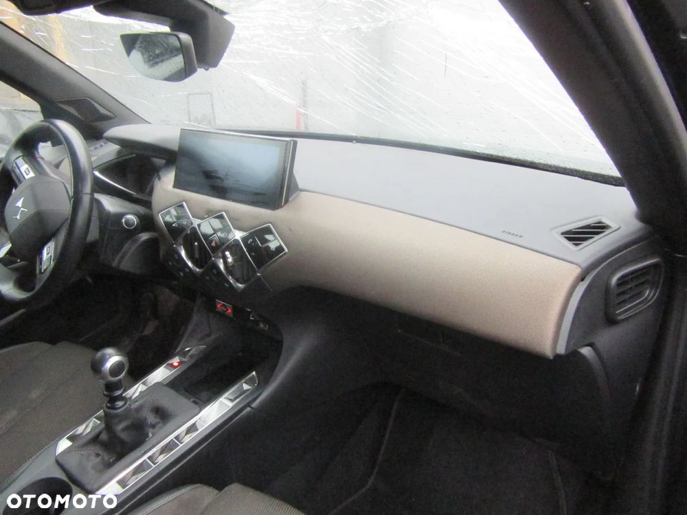 KANAPA FOTELE PRZÓD BOCZKI DS3 Crossback 2019 r. - 10