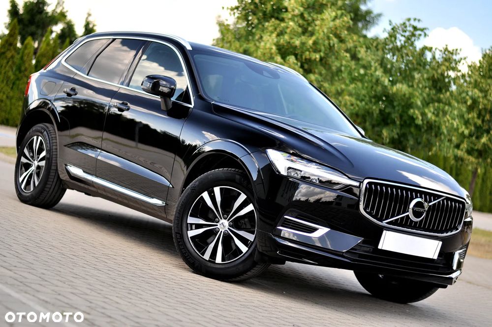 Volvo XC 60 T6 AWD Recharge Geartronic Inscription - 4