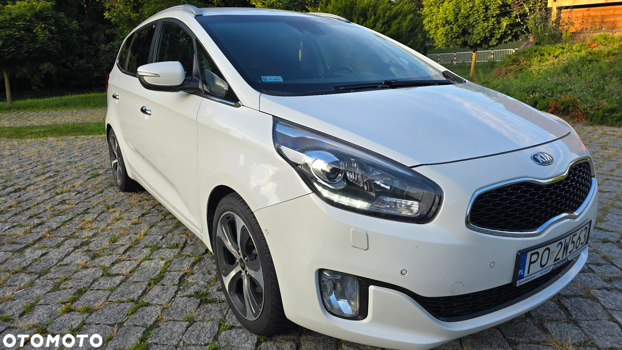 Kia Carens 1.7 CRDi L - 3