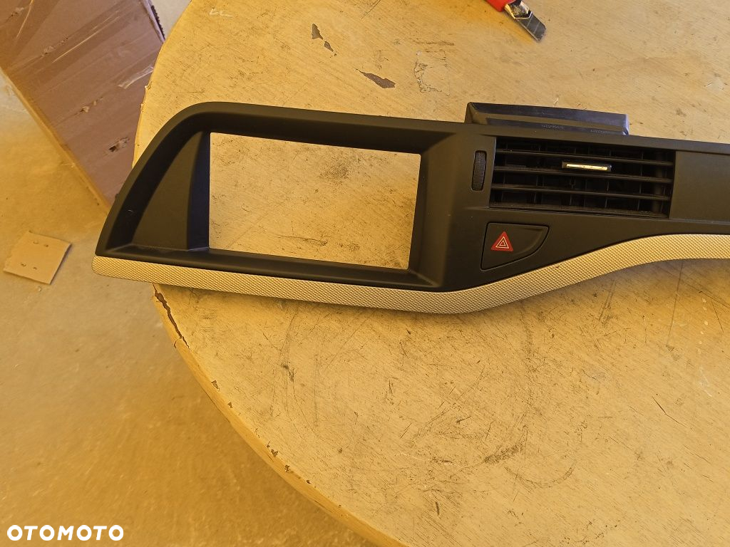 Dekor ramka ekranu nawiewu citroen C5 x7 III - 3