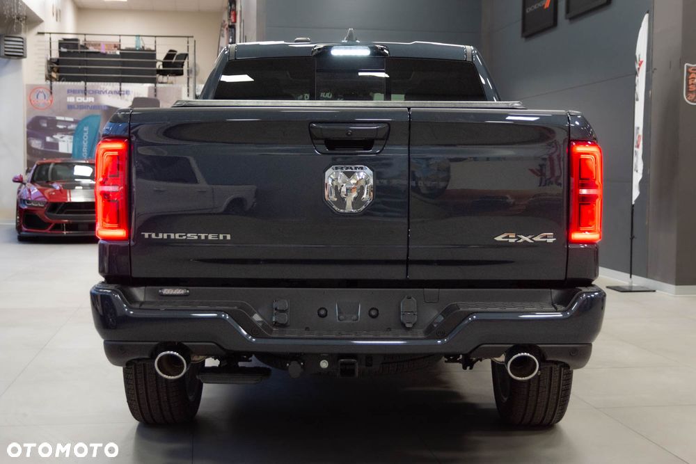 RAM 1500 Tungsten - 13