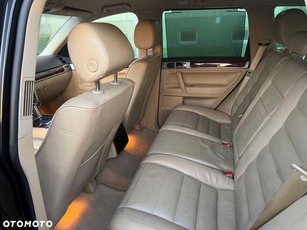 Volkswagen Touareg - 7