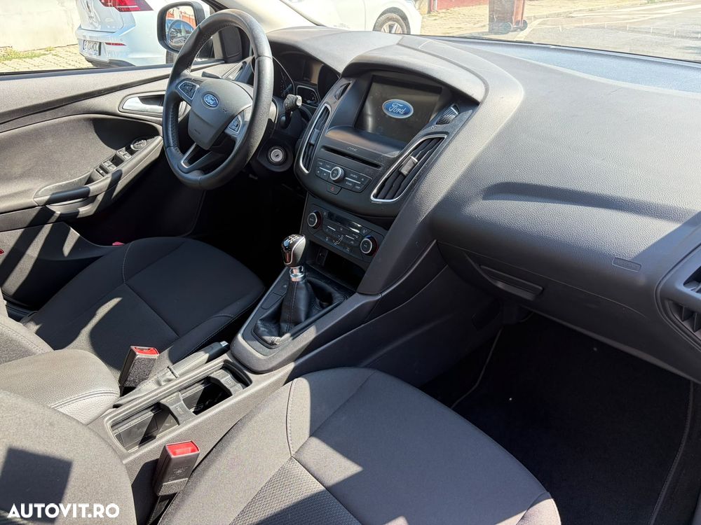 Ford Focus 1.0 EcoBoost Trend - 4
