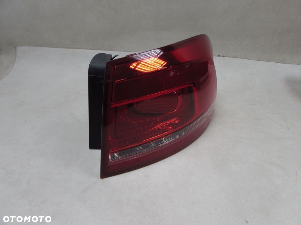 VW PASSAT B7 KOMBI 10-15 LAMPA TYL PRAWA BLOTNIKA 3AF945096 - 8
