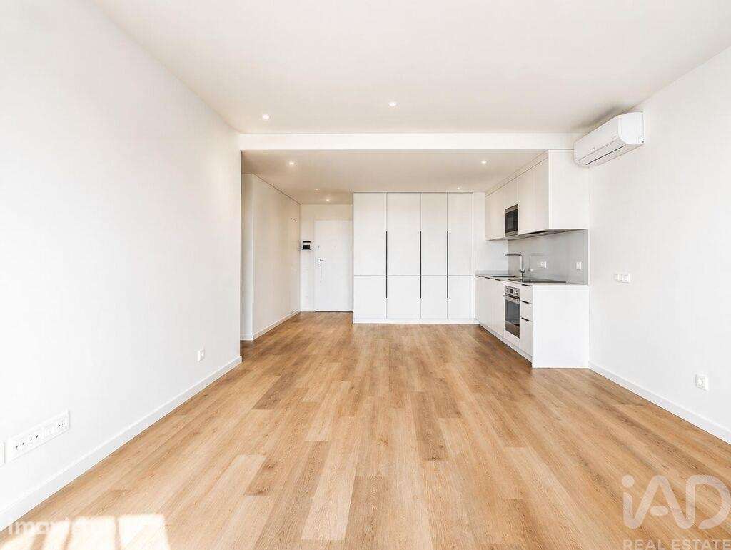 Apartamento T2 em Algés, Linda-a-Velha e Cruz Quebrada-Dafundo de 105, - Grande imagem: 3/21