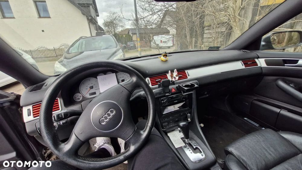 Audi A6 - 6