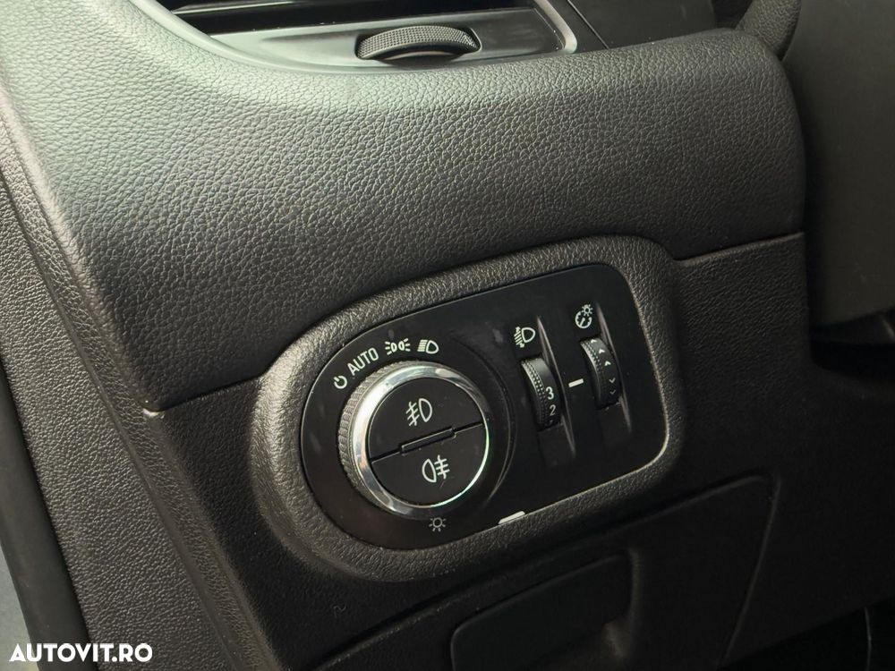 Opel Zafira 1.6 CNG Turbo Cosmo - 19