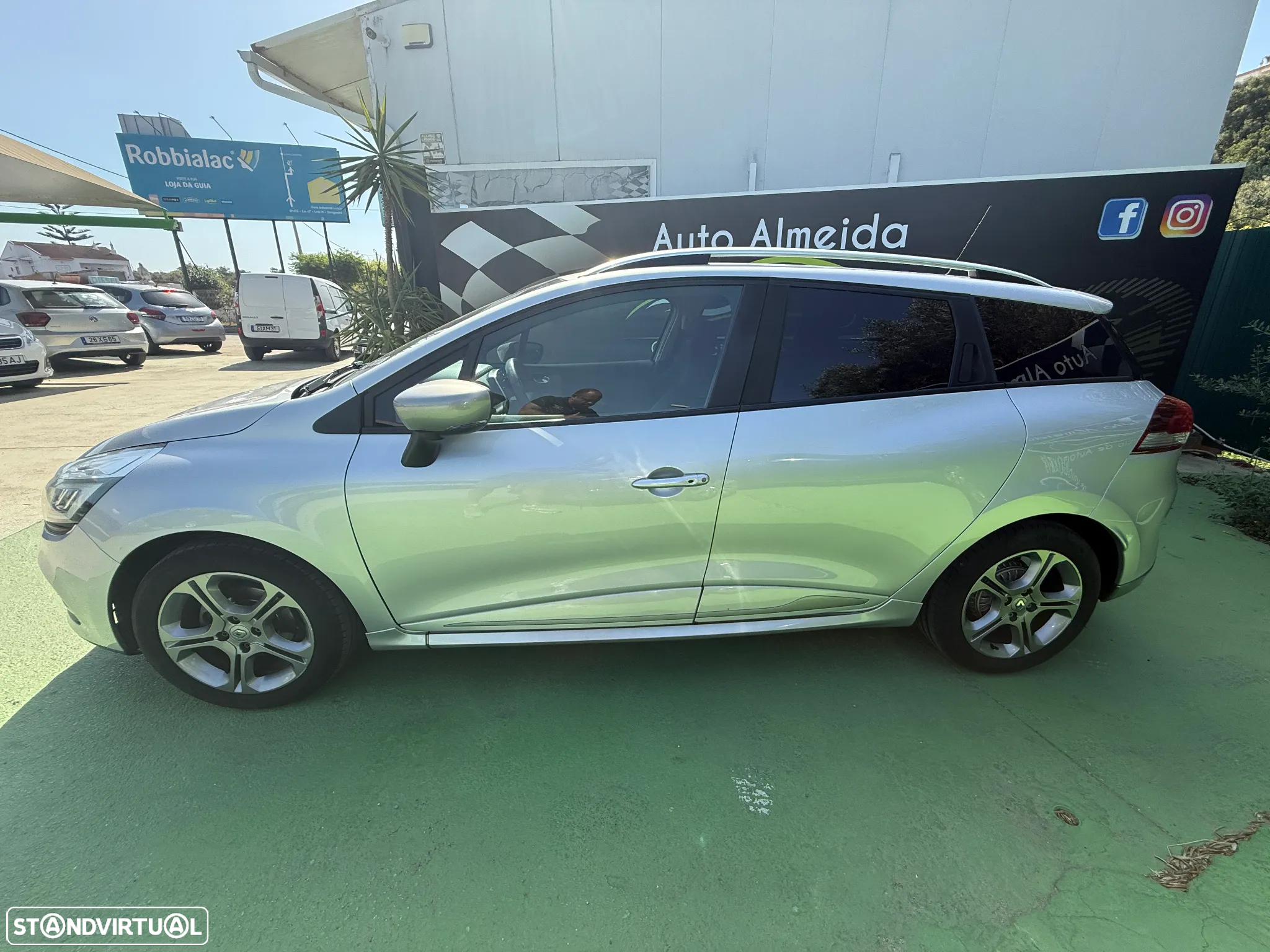 Renault Clio Sport Tourer 1.5 dCi GT Line - 5