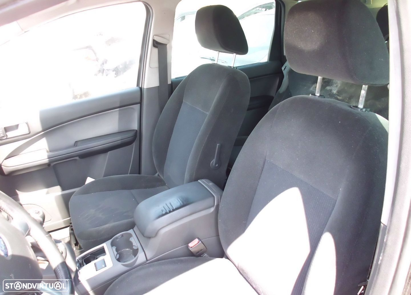 Peças Ford Focus C-Max 2003 a 2007 - 32