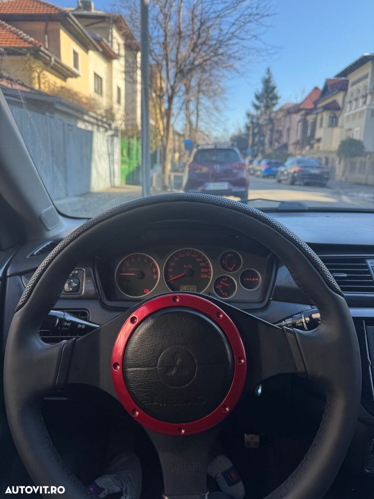 Mitsubishi Lancer - 15