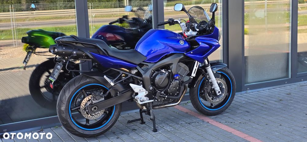 Yamaha FZ6 - 4