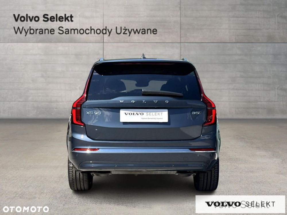 Volvo XC 90 - 7