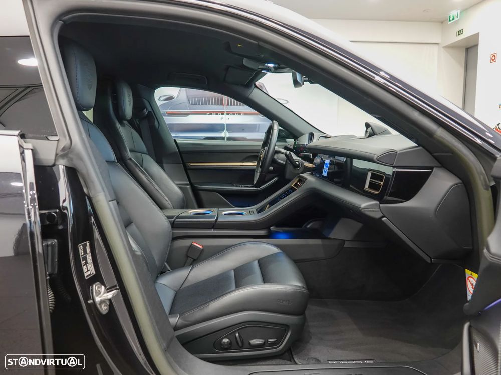 Porsche Taycan Standard - 19