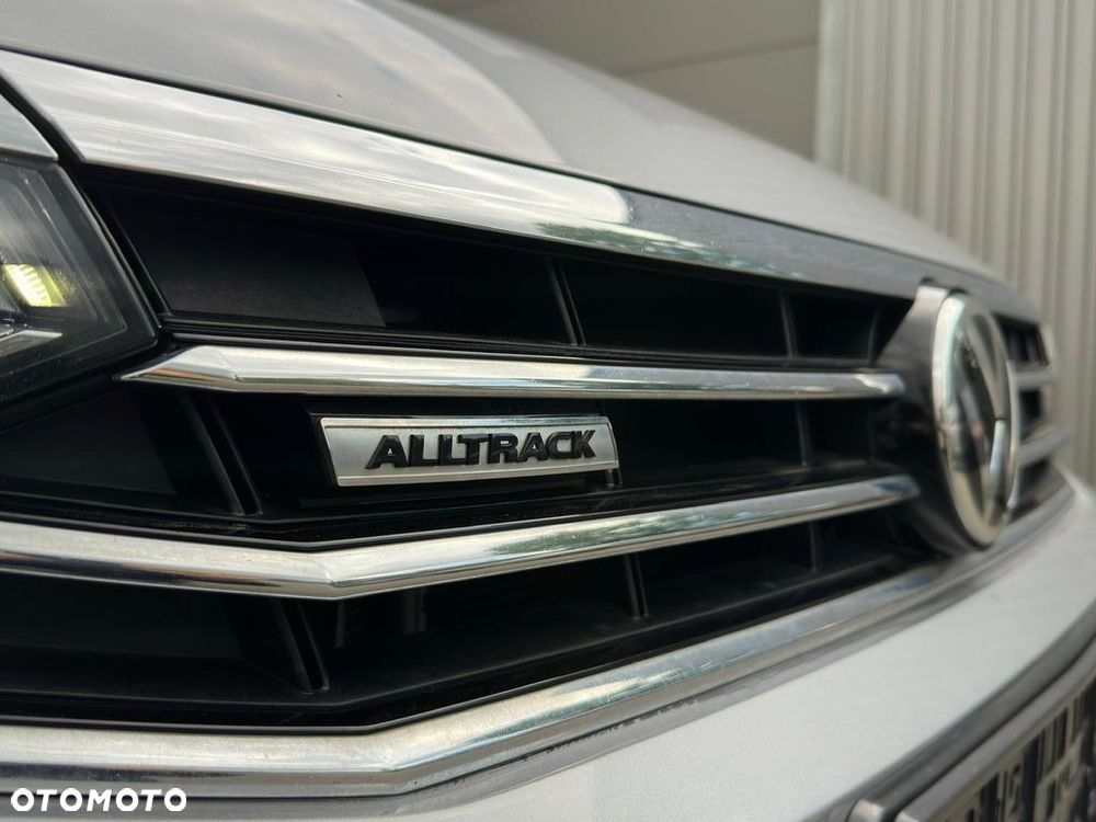 Volkswagen Passat Alltrack 2.0 TDI SCR 4Motion DSG - 29