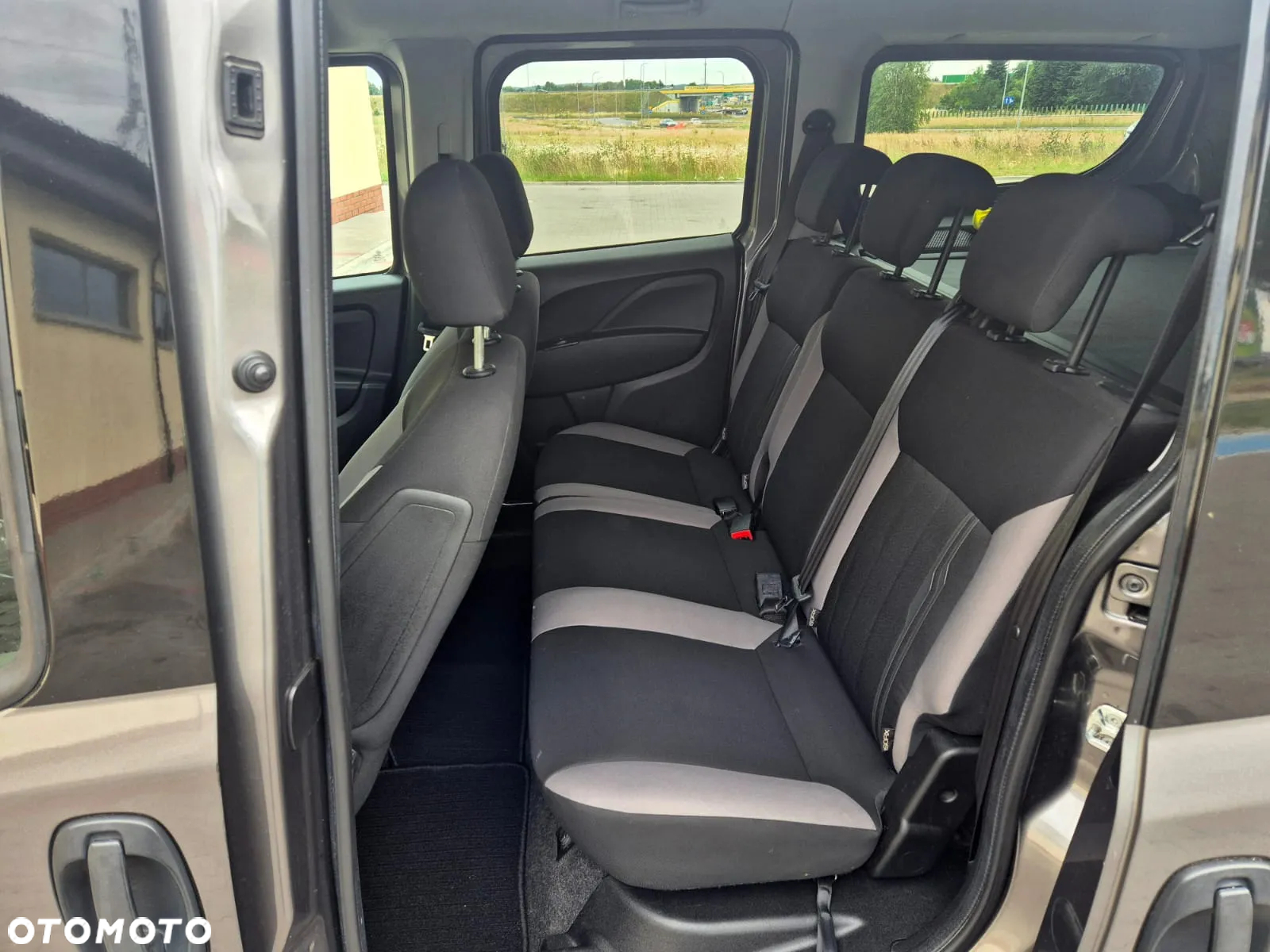 Fiat Doblo Kombi Maxi 1.6 MJ Dynamic - 19