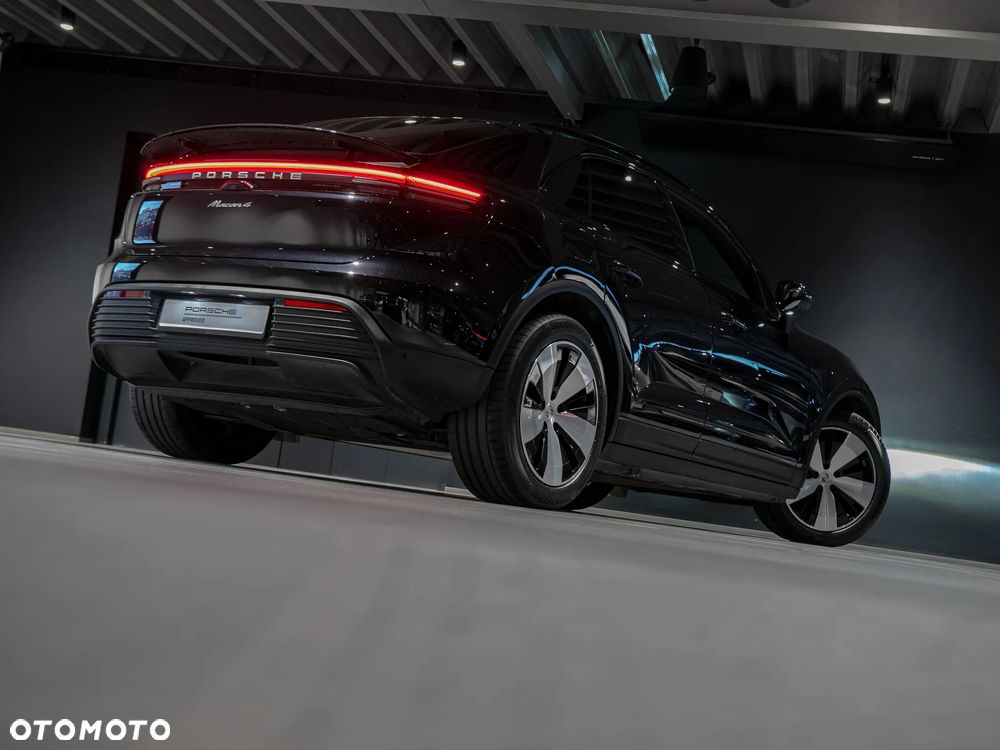 Porsche Macan - 14