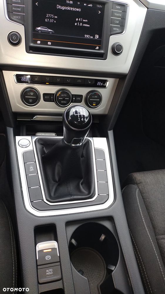 Volkswagen Passat - 15
