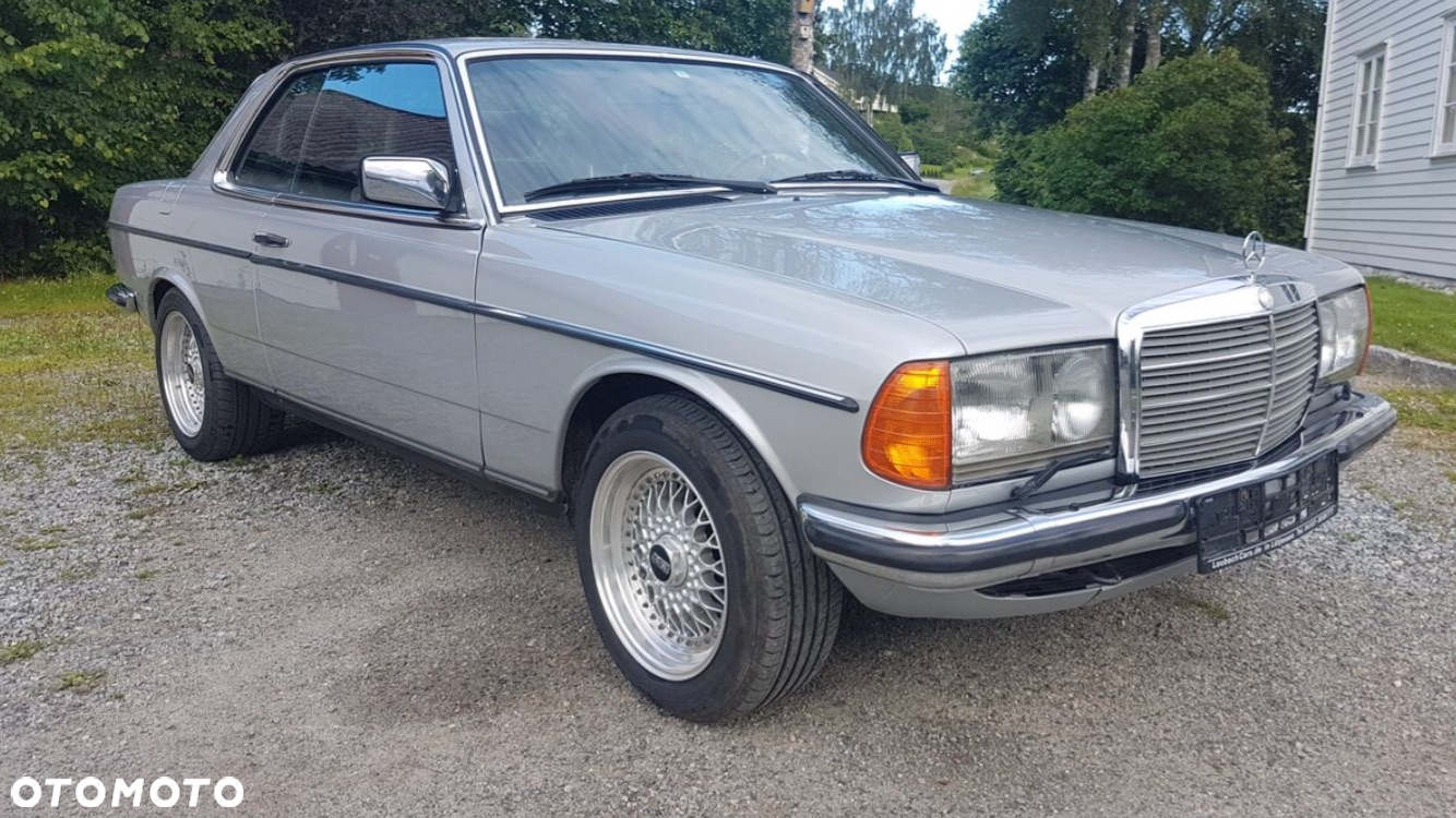 Mercedes-Benz W123 - 9