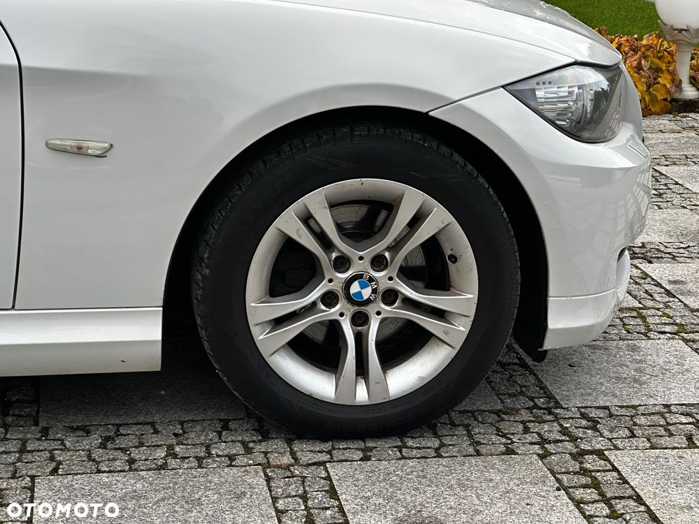 BMW Seria 3 316d - 22