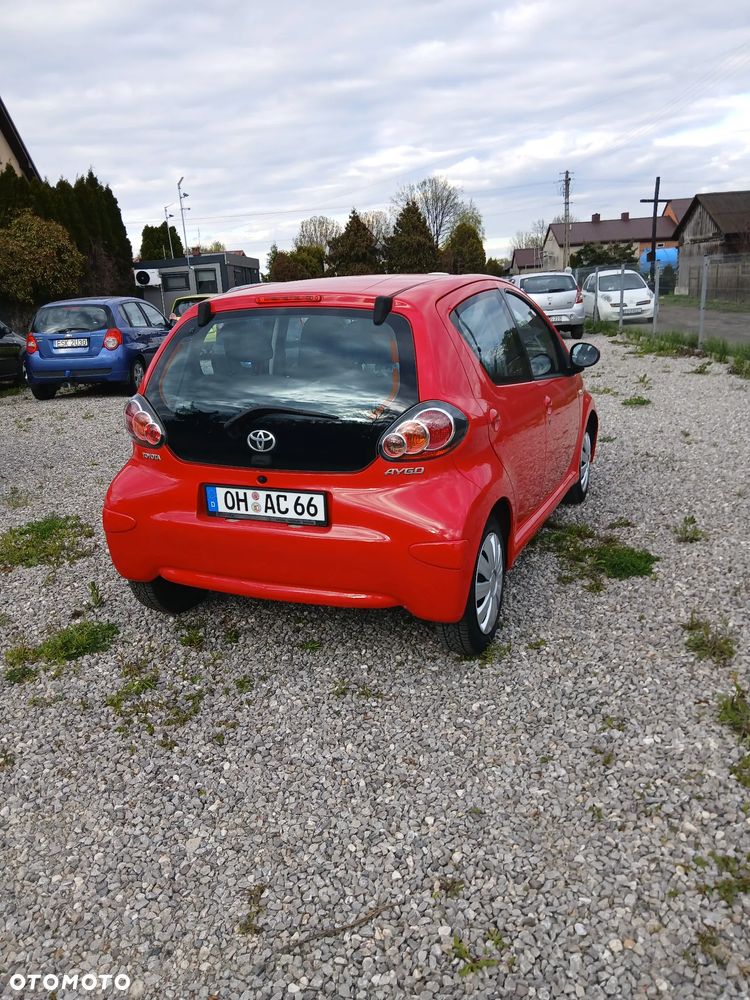 Toyota Aygo 1.0 VVT-i - 10