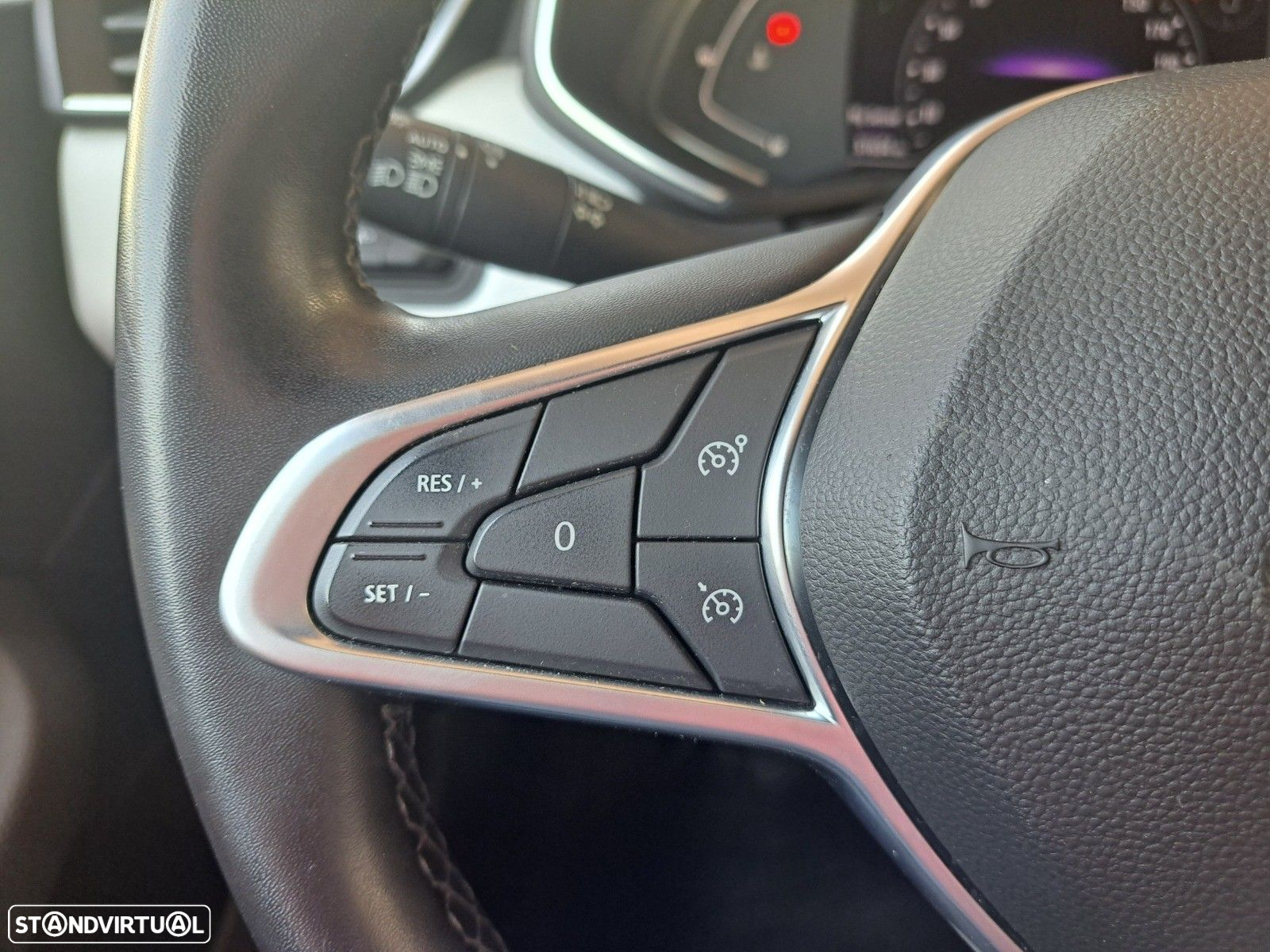 Renault Clio 1.0 TCe Intens Bi-Fuel - 16