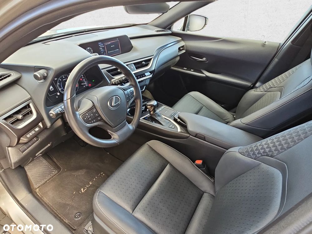 Lexus UX 200 GPF Business 2WD - 13