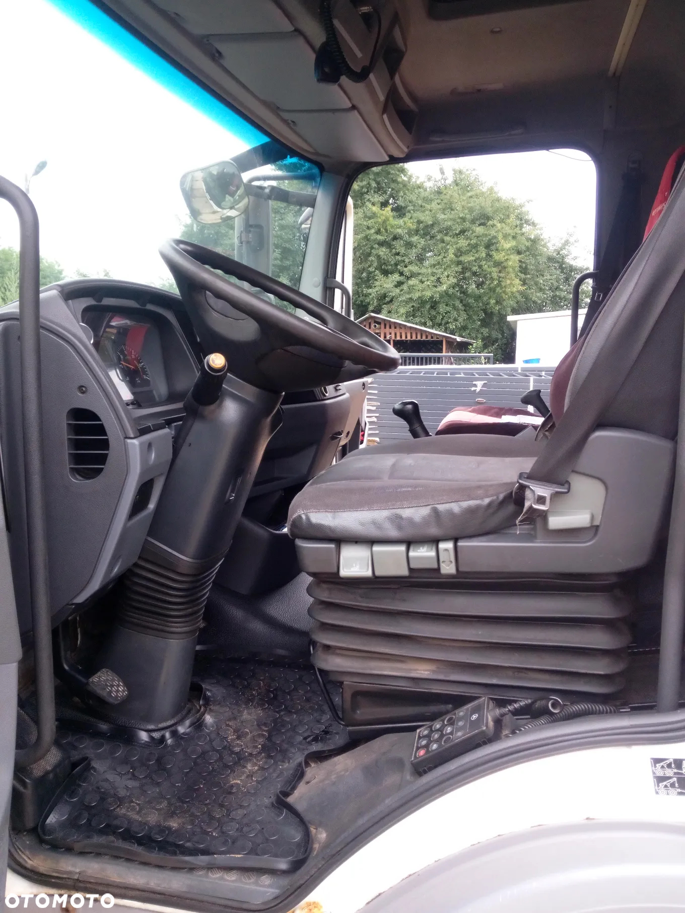 Mercedes-Benz ATEGO 1518 - 12
