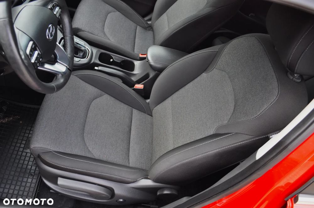 Hyundai i30 1.5 T-GDI 48V Premium DCT - 24