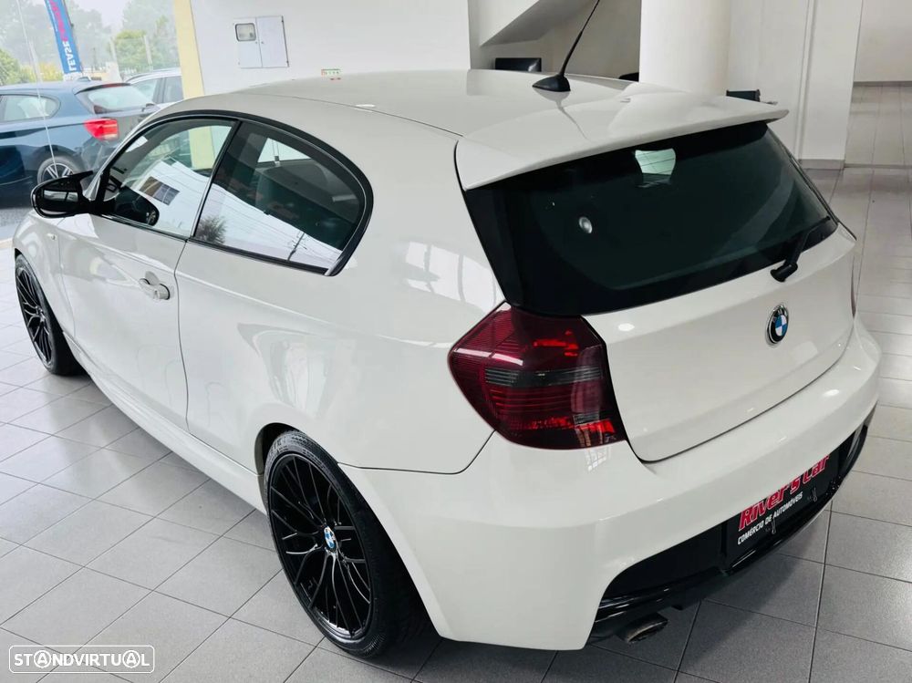BMW 118 d Pack M - 14