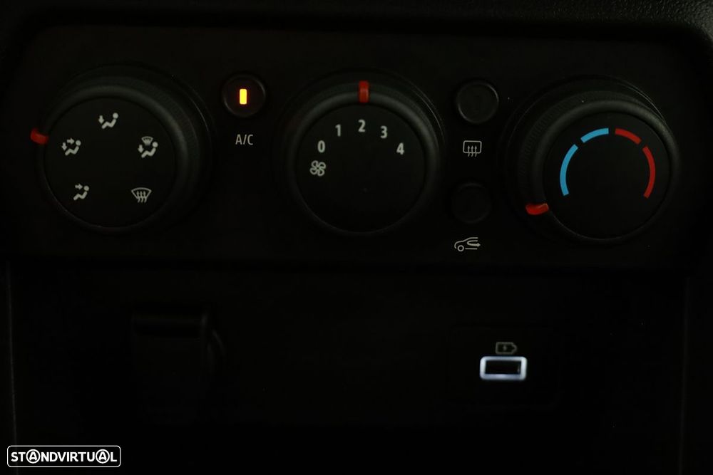 Dacia Jogger 1.0 ECO-G Expression 7L Bi-Fuel - 12