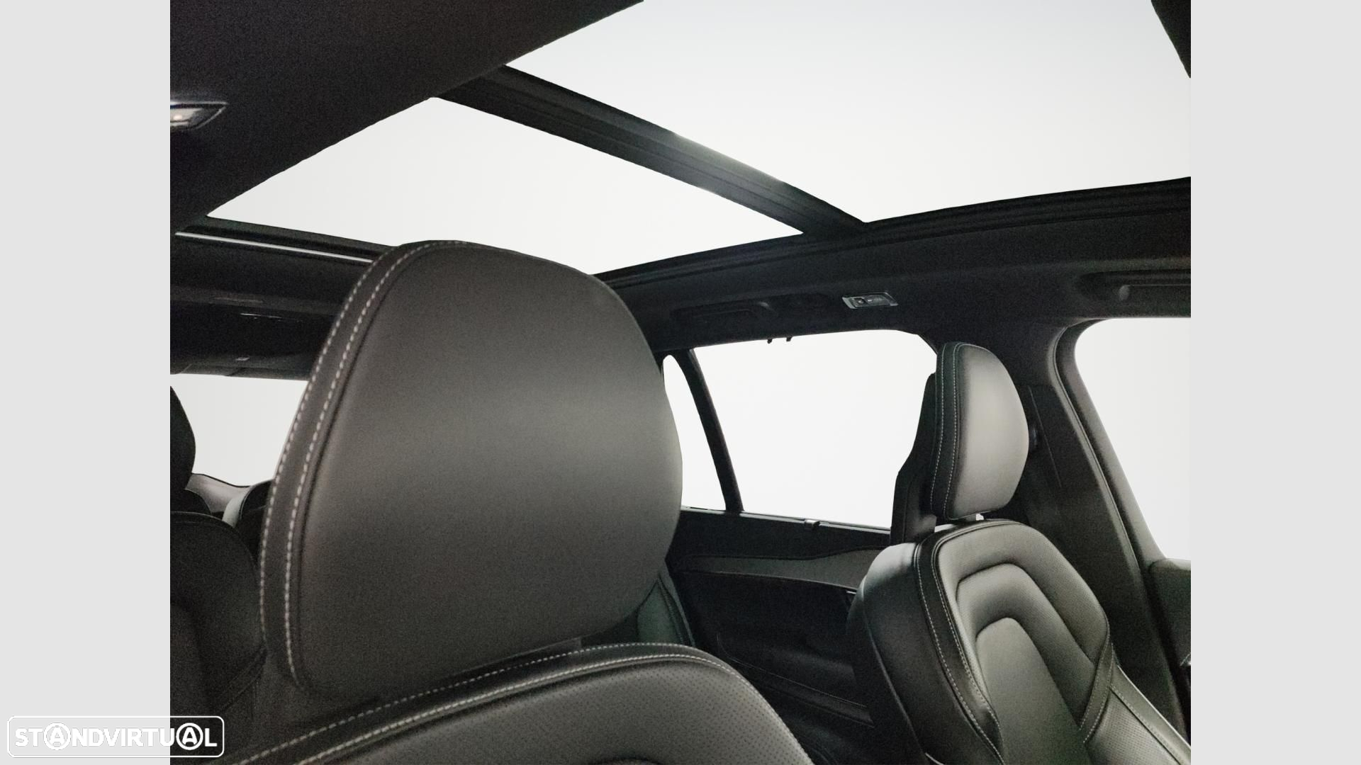 Volvo XC 90 - 22