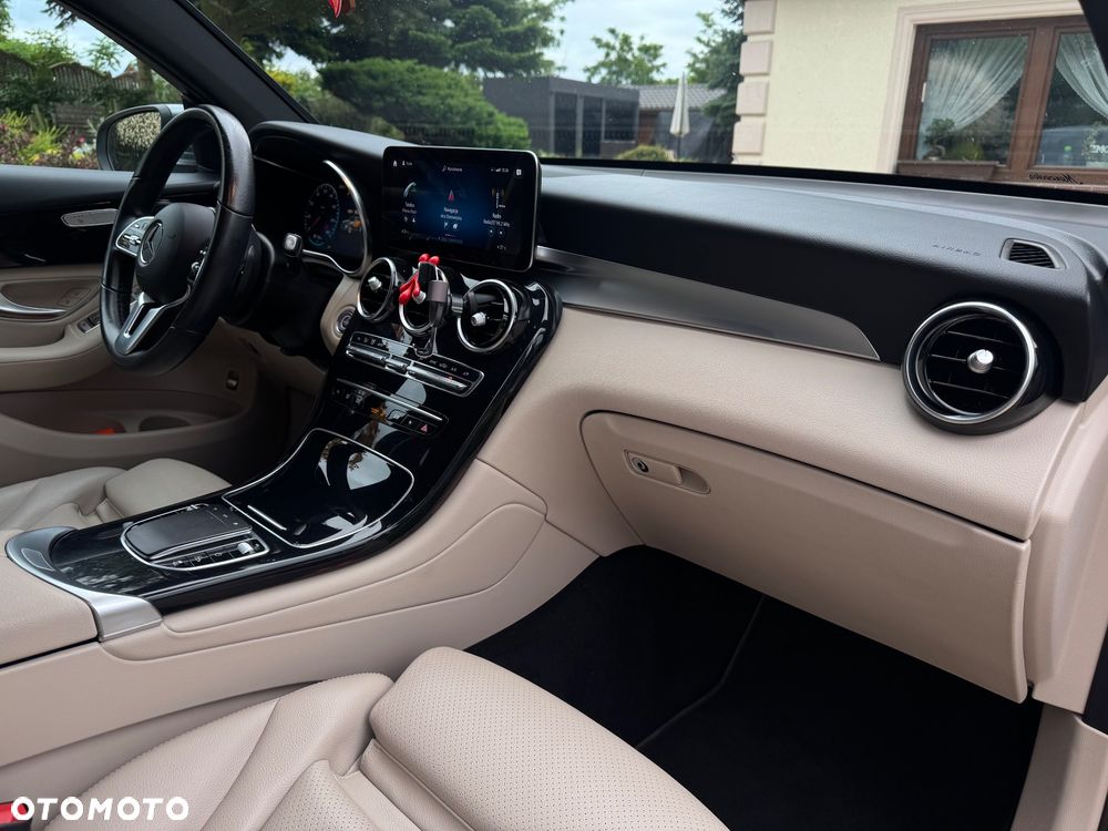 Mercedes-Benz GLC 200 d - 30