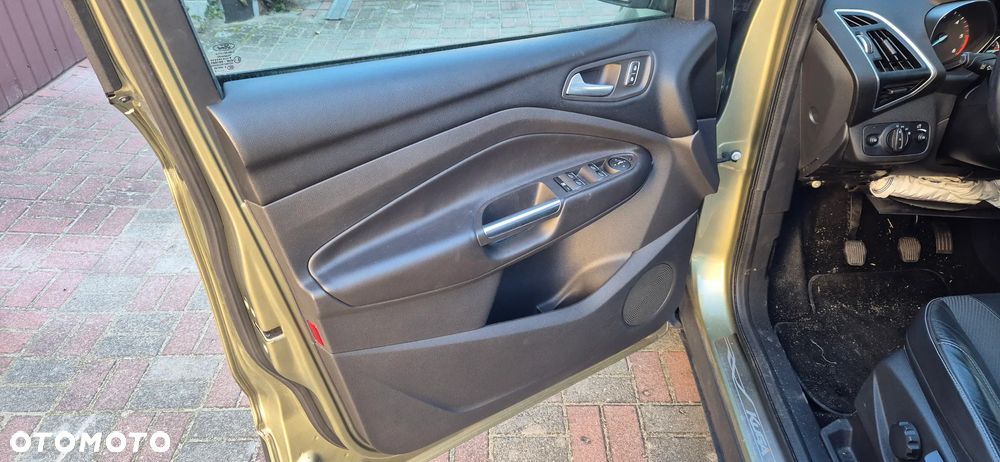 Ford Kuga 2.0 TDCi 4x4 Individual - 8