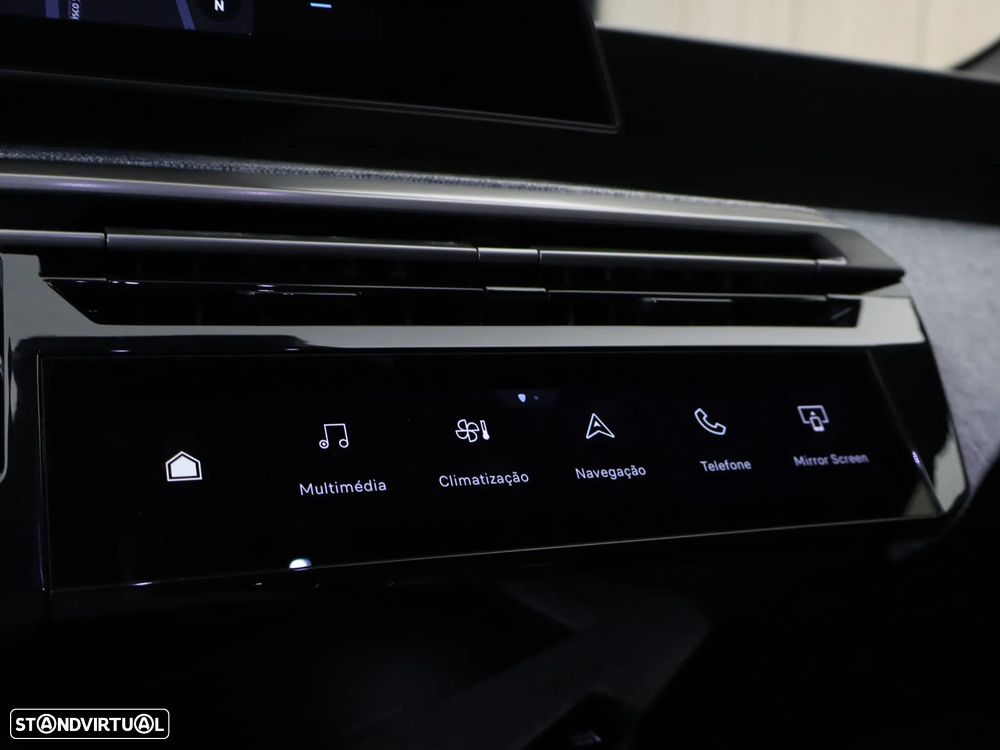 Peugeot 3008 1.2 Hybrid Allure e-DCS6 - 22