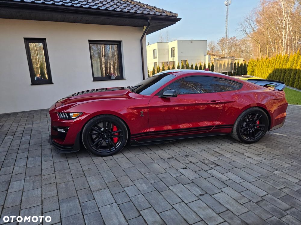 Ford Mustang - 2