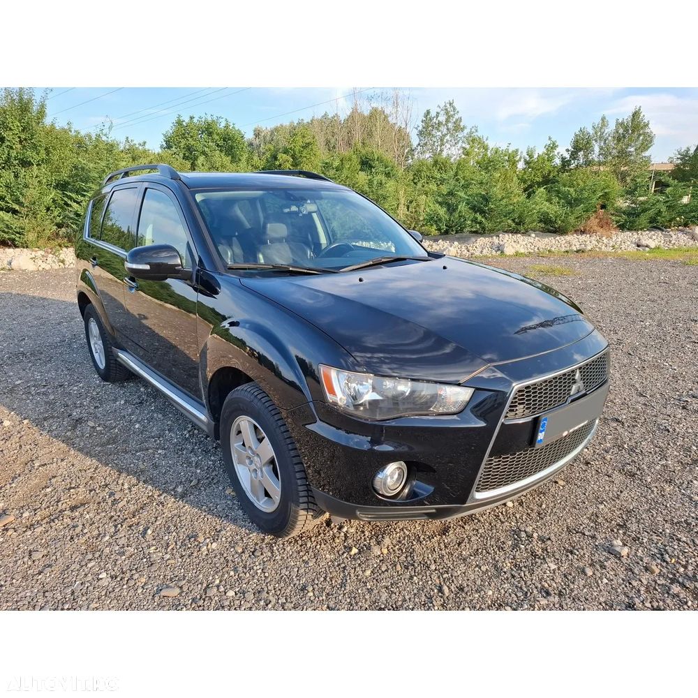 Mitsubishi Outlander 2.2 DI-D 4WD Intense A13 - 2