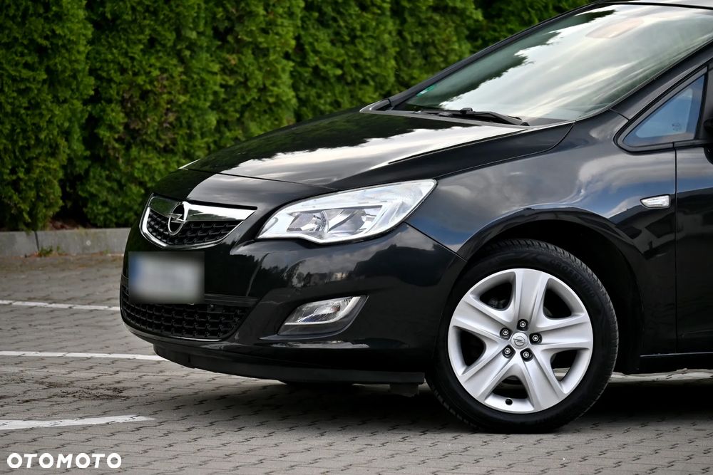 Opel Astra 1.4 T Enjoy - 6