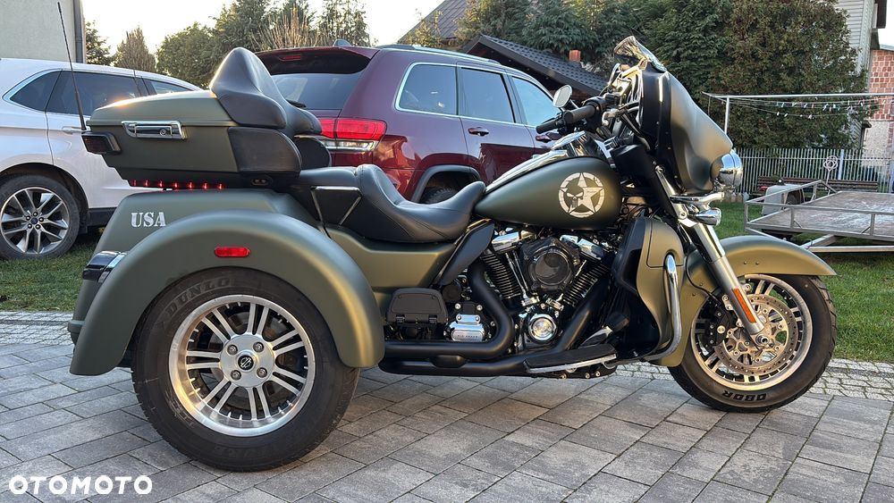 Harley-Davidson Tri Glide - 1