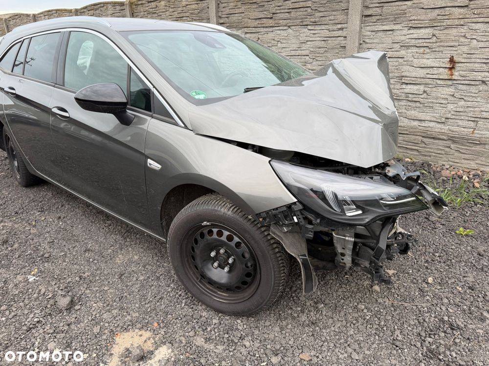 Opel Astra 1.2 Turbo Start/Stop Business Elegance - 1