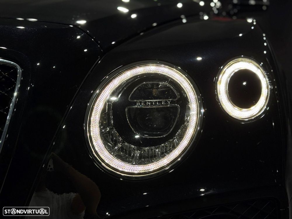 Bentley Bentayga 4.0 V8 - 12