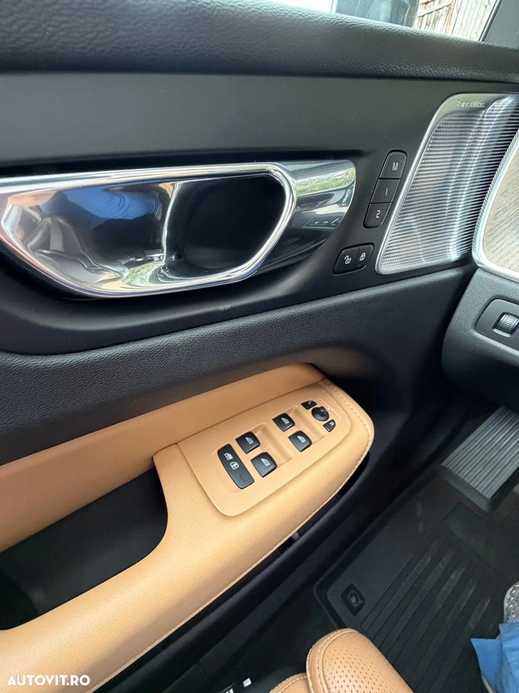 Volvo XC 60 ver-t8-twin-engine-awd-inscription - 12