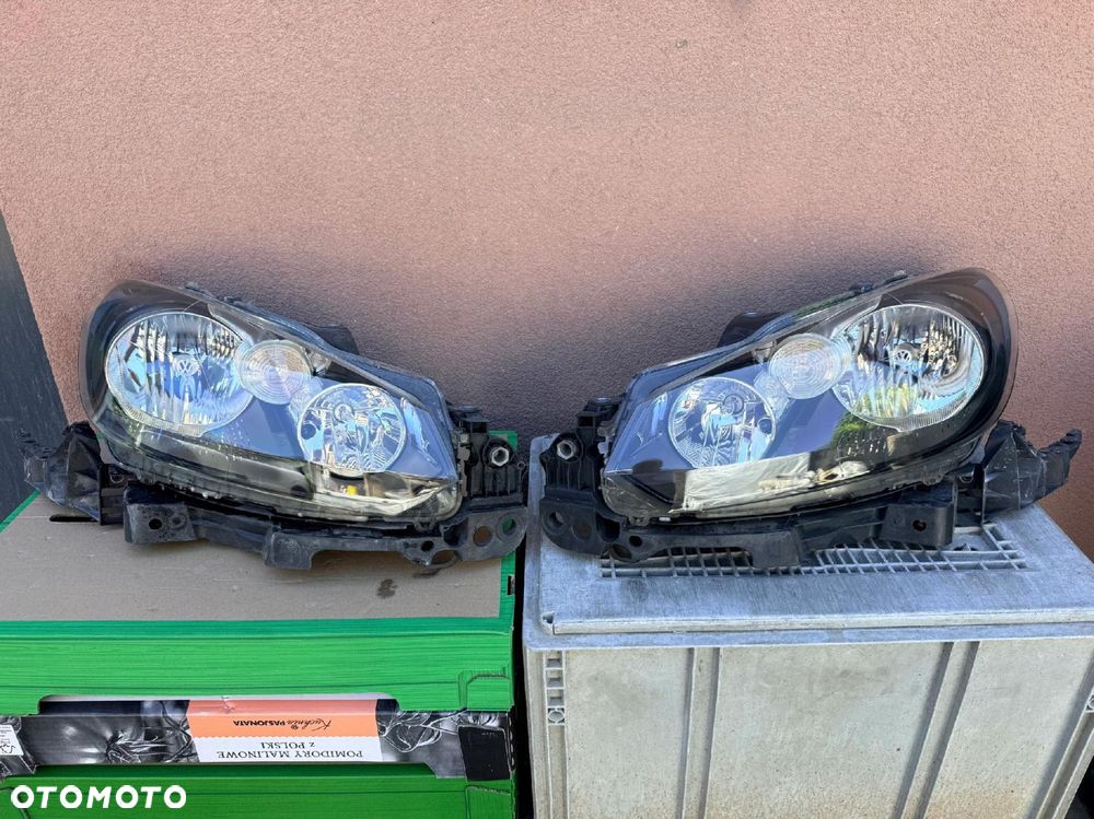 Lampa przednia VW GOLF VI 6 ZWYKŁE KOMPLET EUROPA ORYGINALNE VALEO 2 ŚLIZGI - 1