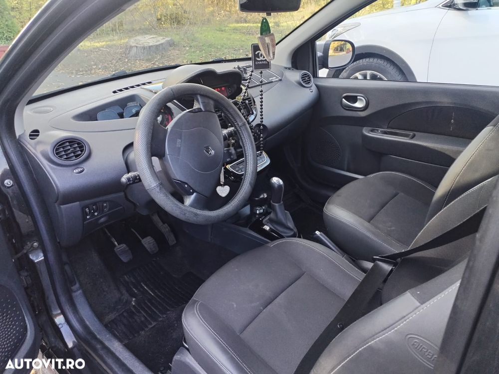 Renault Twingo - 8