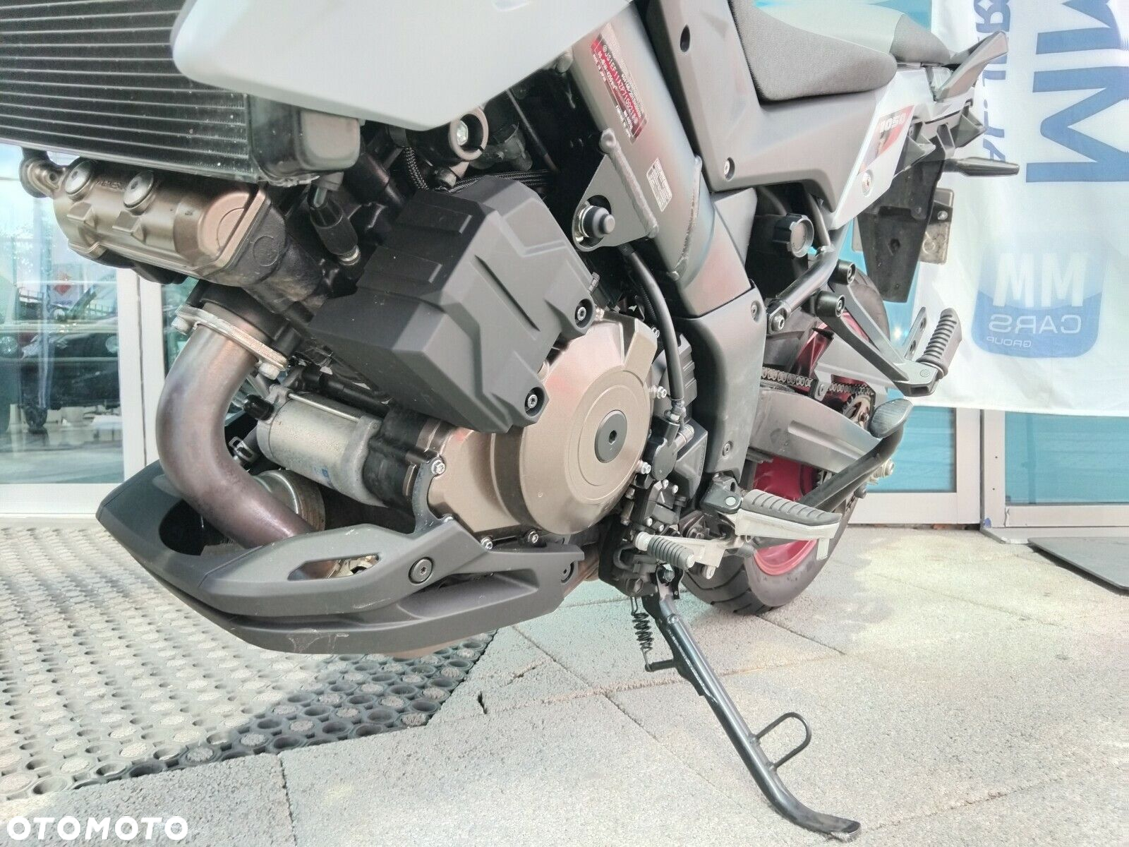 Suzuki DL - 7